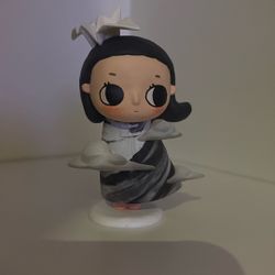 Nyota  growing up your way figure 