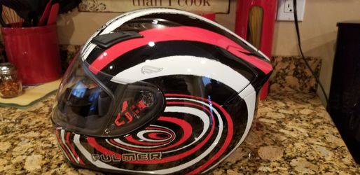 Motorcycle helmet