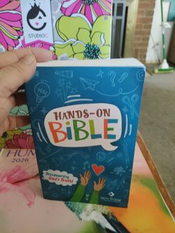 HANDS ON BIBLE ! ( THIRD EDITION).         PICK ⛏️ UP ONLY