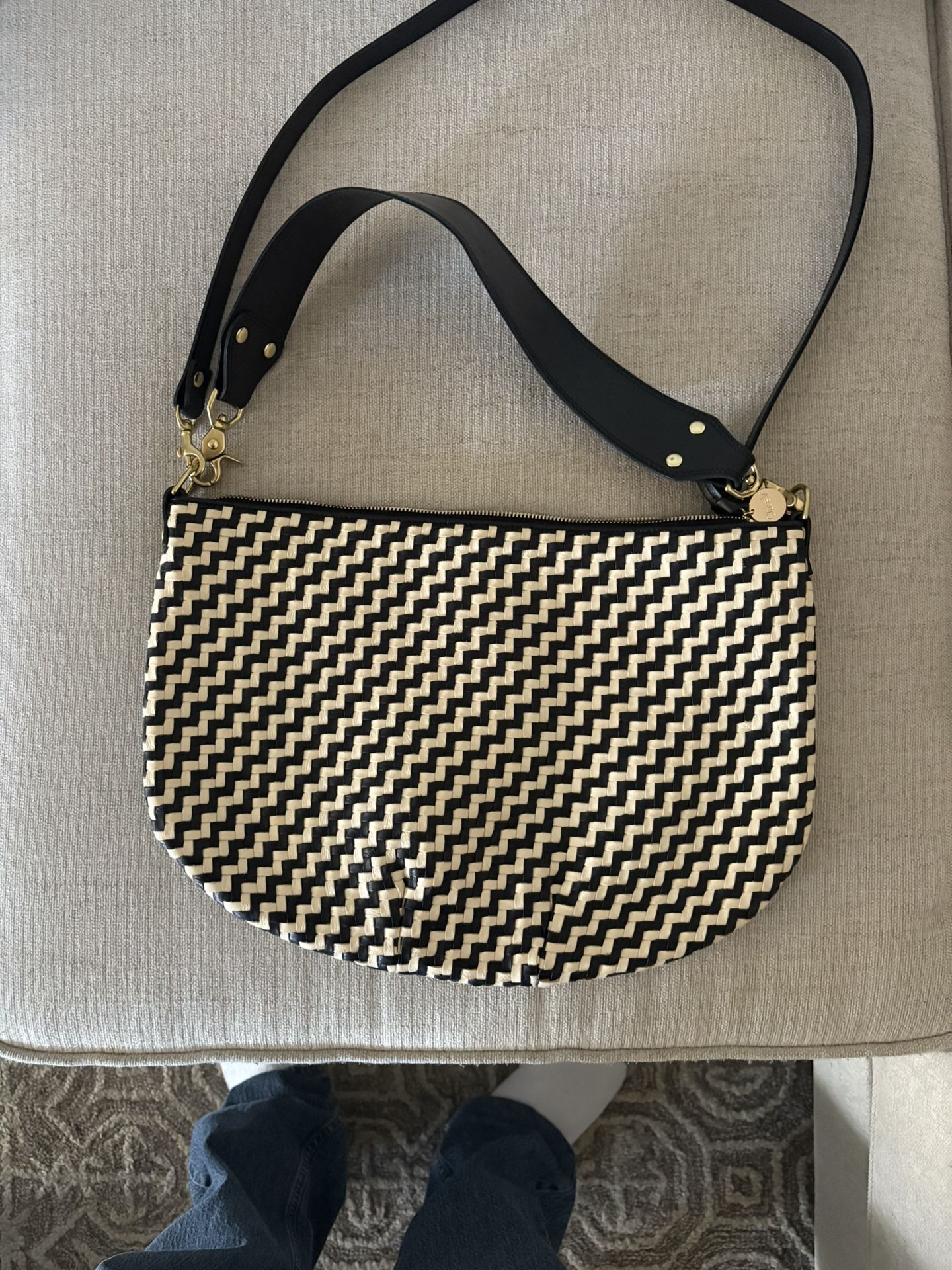 New Clare V. Moyen Messenger Bag