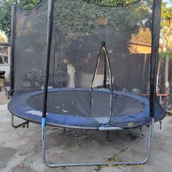 Trampoline 