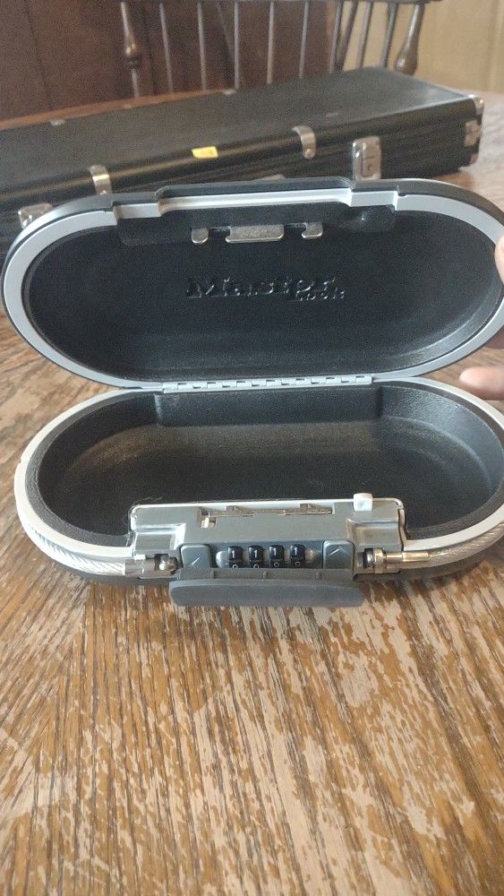 Master Lock Personal Take A Long Cabled Safe