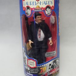 Laurel and Hardy Oliver Hardy Action Figure in Suit 70th Anniversary Limited 