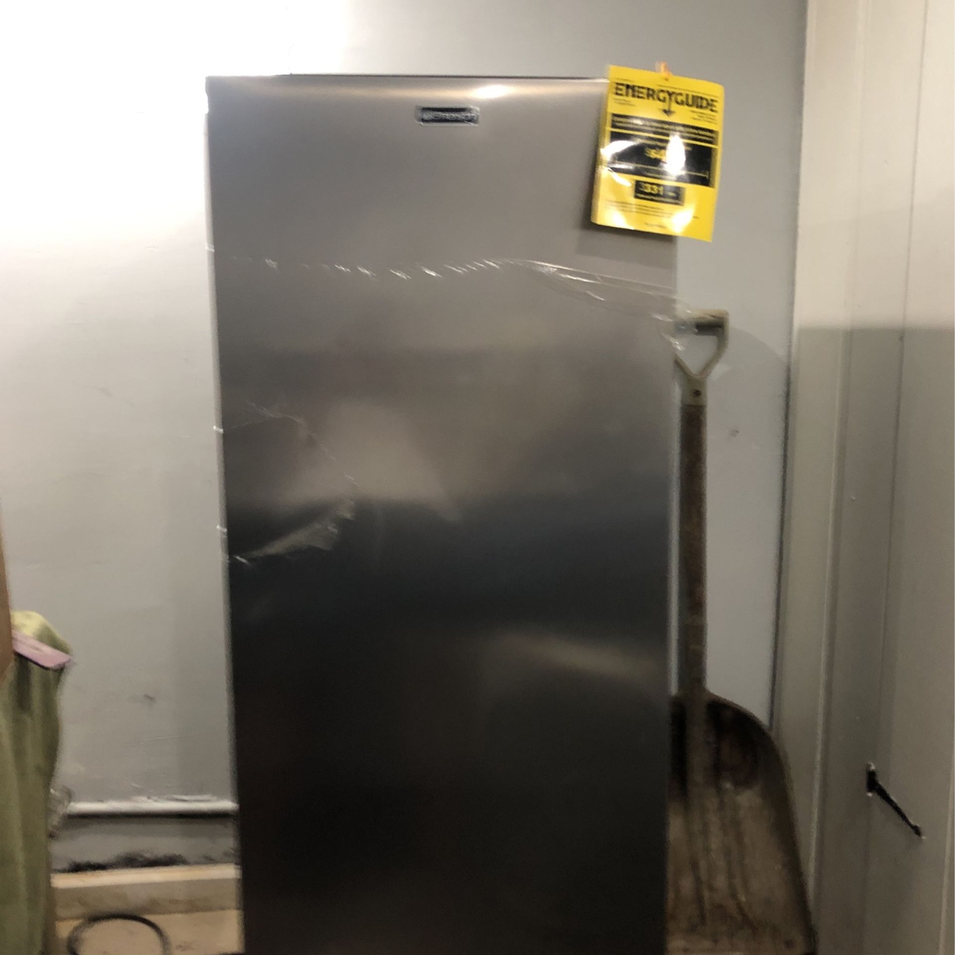 Deep Freezer (stand Up)