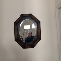 Old Mirror 