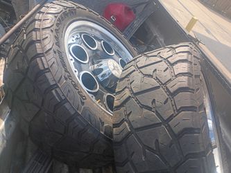 275/55/20 American Outlaw Aluminum Wheels