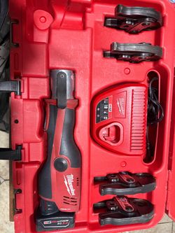 M12 pro press Milwaukee