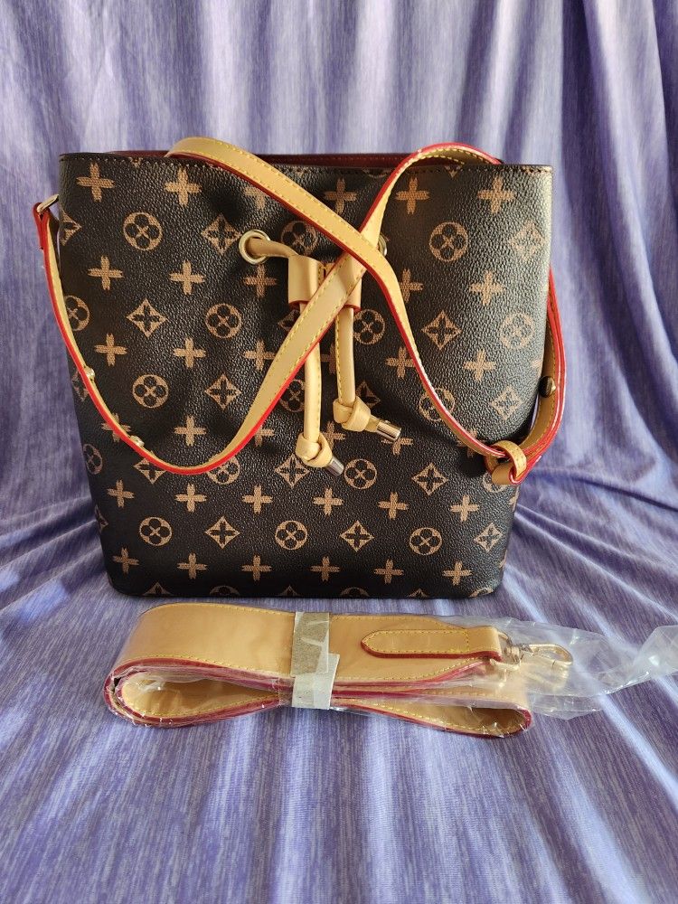 Retro Leather Drawstring Purse
