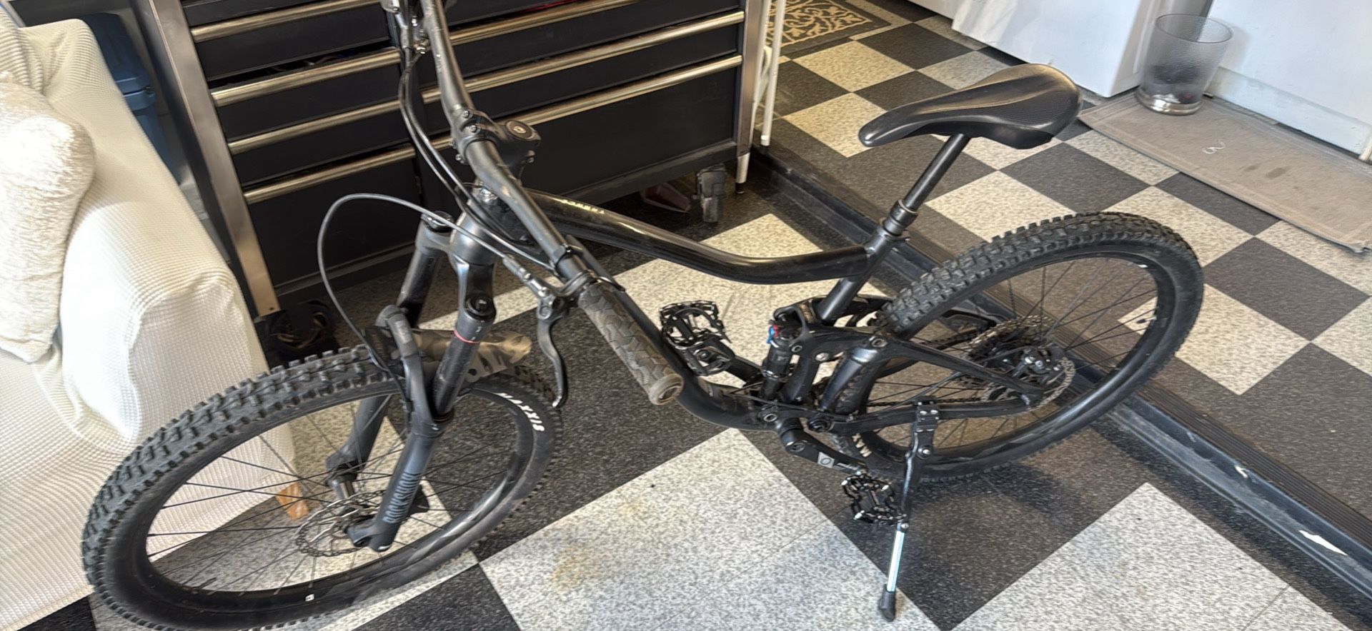 Giant Trance Mountain Bike