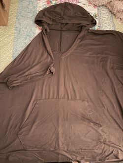 LIVI By Lane Bryant Outfit Shorts And Top