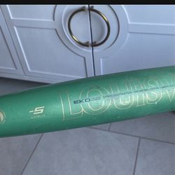 Louiseville Slugger Bat