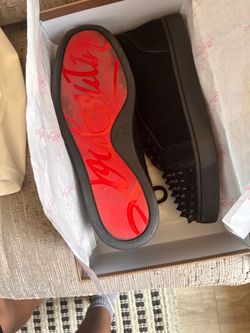 Red bottoms size 8.5 fits a 9