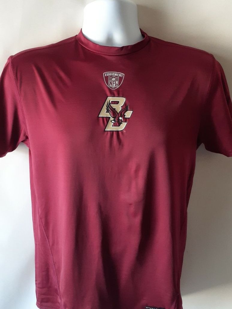 Reebok Boston College men's burgundy short sleeve athletic top size XL