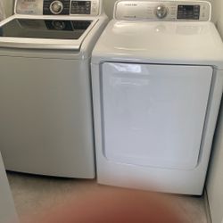 Samsung Washing And Dryer Machine. $350.