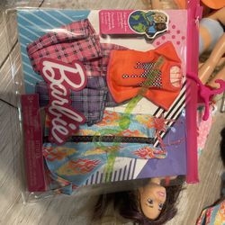 Barbie Clothes 