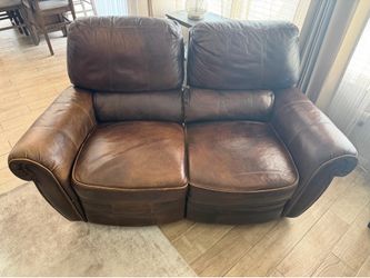 Leather love sofa recliner