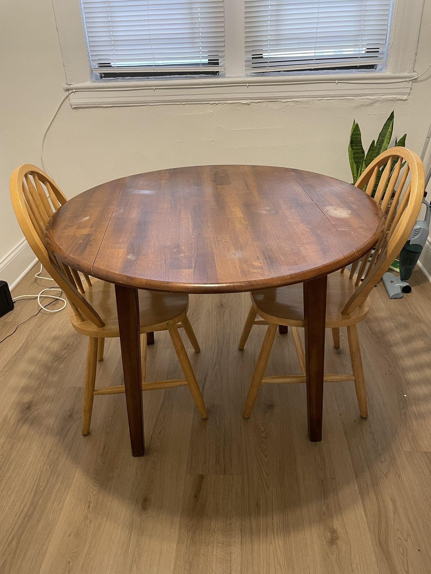 Breakfast Table