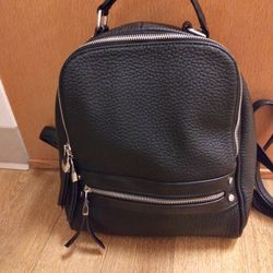 Nice Black Backpack 