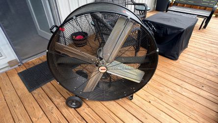 K Tool International 42” Barrel Fan