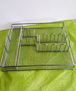 Office desk organizer metal tray