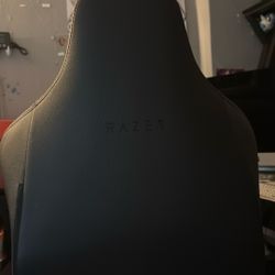 Razer Iskur Gaming Chair with Built-in Lumbar Support
