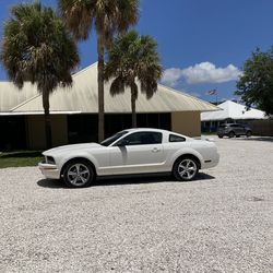 2005 Ford Mustang