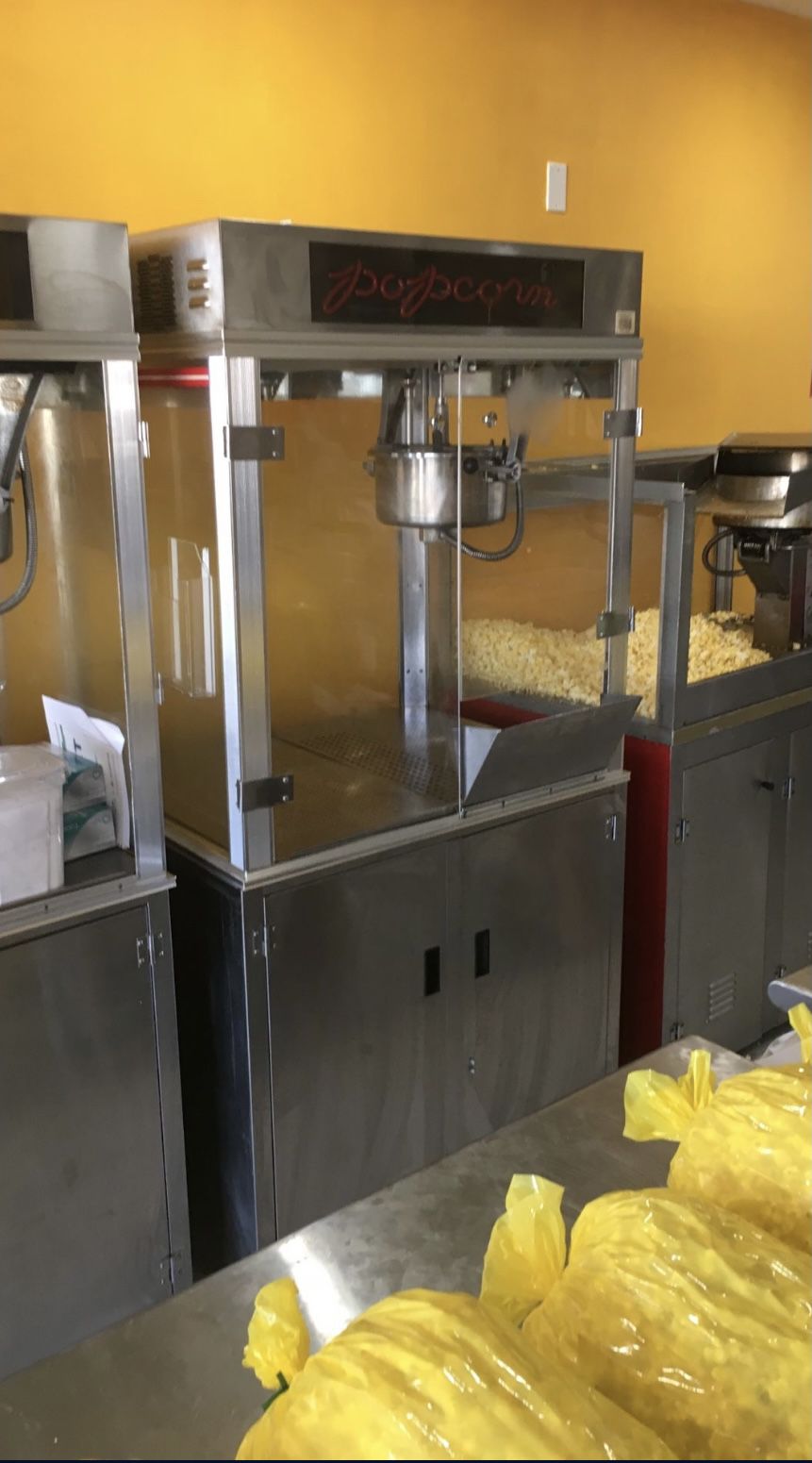 18oz Kettle Large Popcorn Machine