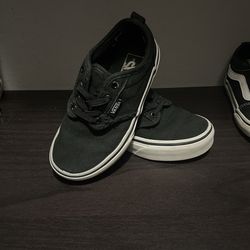 Size 10 Black Vans 