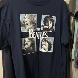 Men’s The Beatles Shirt Size L