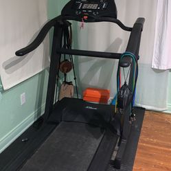 Treadmill 