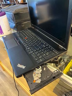 Lenovo thinkpad L560 15-inch I3-6100 @ 2.30GHZ 8GB RAM  256GB HARD DRIVE WIN 10 pro.  No trades. Pick up only
