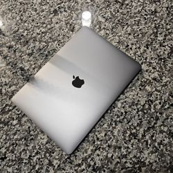 M1 MacBook Air 13" 256GB (Late 2021)