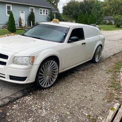 Dodge Magnum
