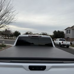 Tonneau Soft Cover 5’ 9 Feet. 