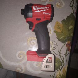 New Milwaukee M18 Fuel 4th Generation 1/4 Hex Impact Tool Only 