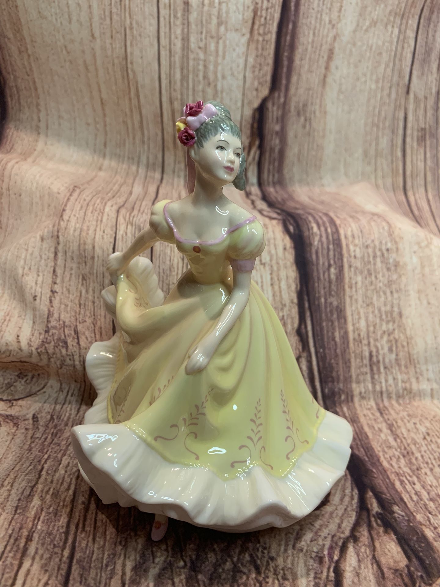 Royal Doulton Ninette HN 4717 Figurine - Excellent Condition