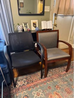 Casual Chairs