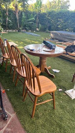 Table and chairs free