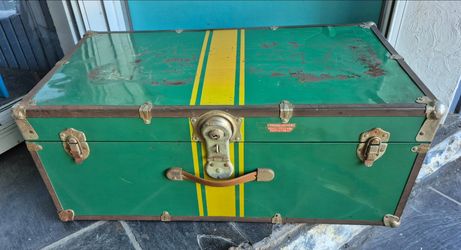 Concourse green and gold storage trunk or footlocker. From panorama city