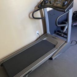 Treadmill Automatic Incline & Folding