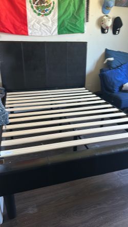 Full bed frame black