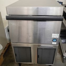Hoshizak  Undercounter Ice Machine