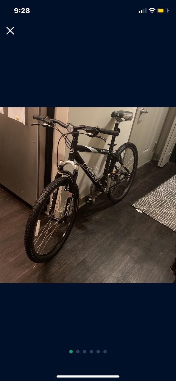 Giant Yukon Judy TT 24" mountain Bike