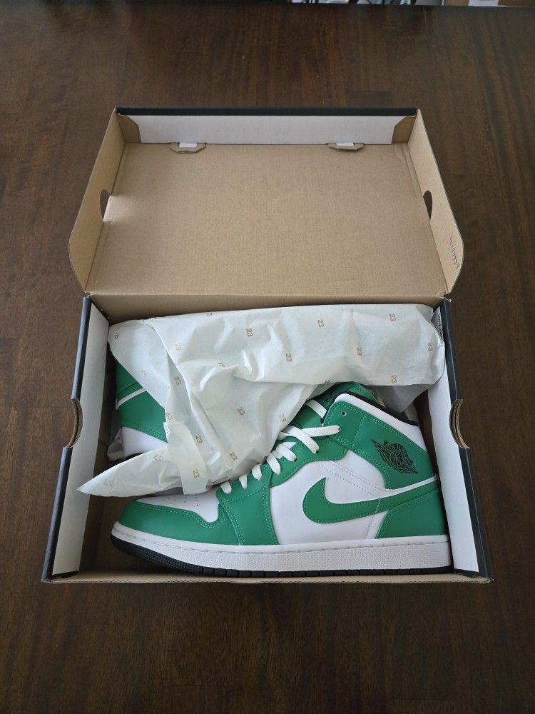 Air Jordan 1 Mid Lucky Green *New*
