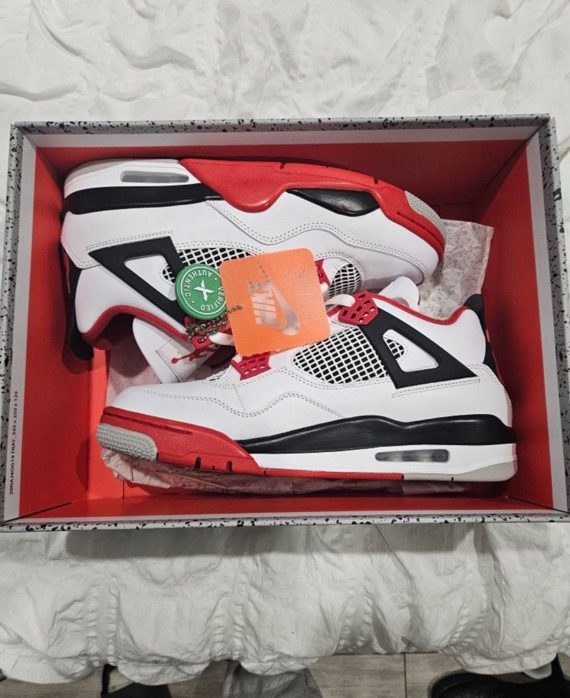 Air Jordan 4 Fire Red (Size 12)