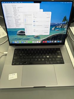 Rare custom built Apple MacBook Pro 16” M2 Max 64gb ram 512gb excellent condition!