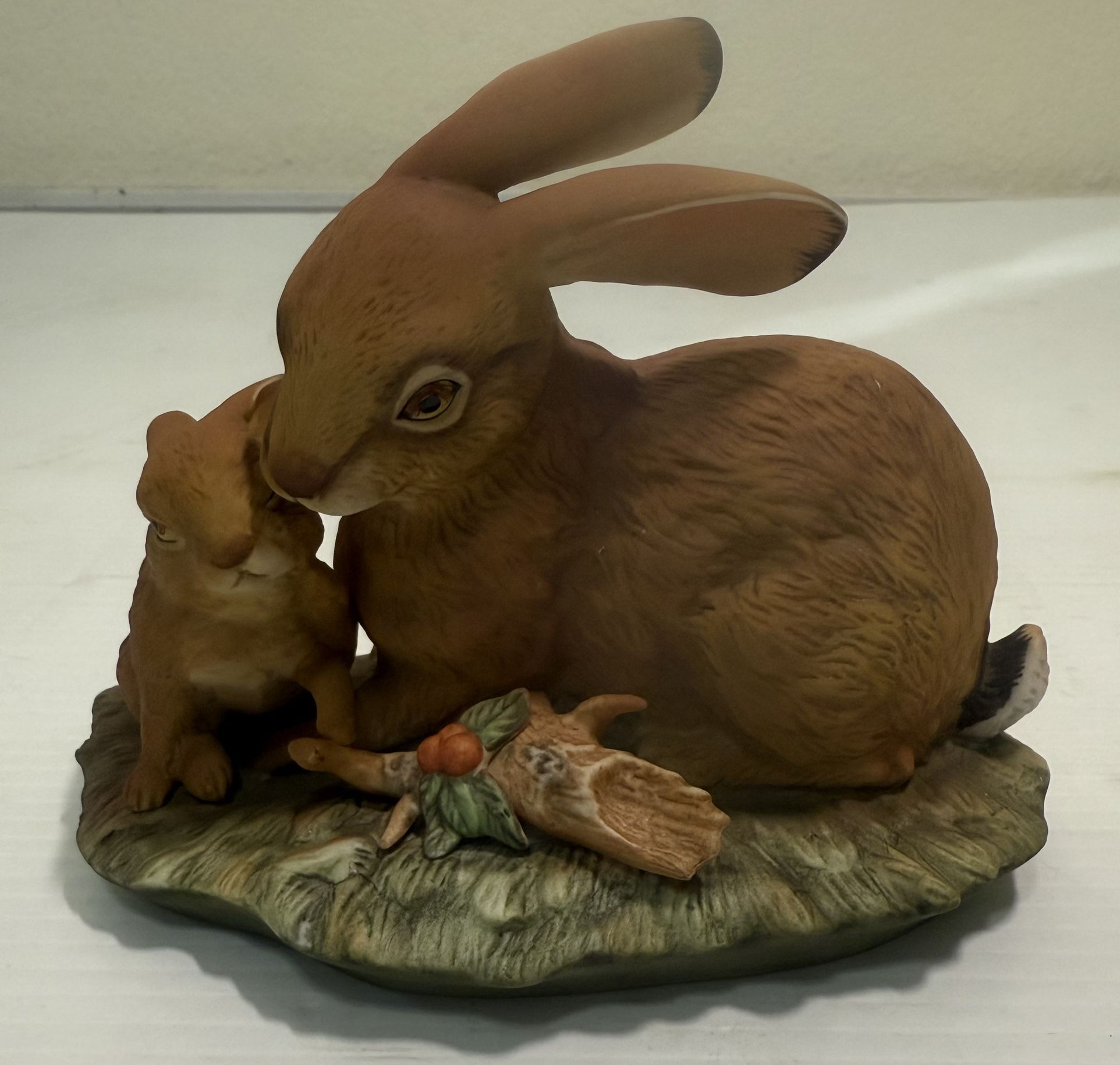 Porcelain Bunny Rabbit Mother & Baby Figurine 1979 Masterpiece By Homco