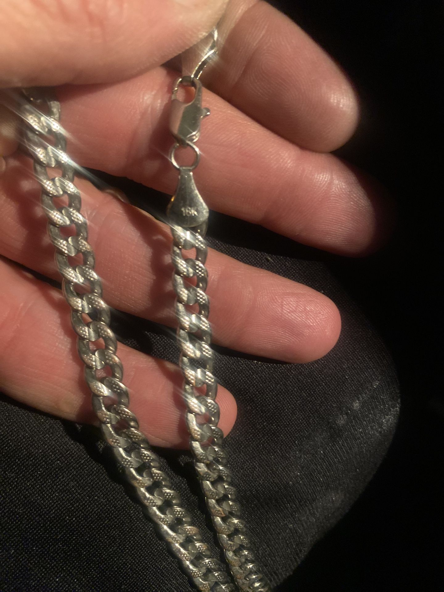 18K White Gold Chain 