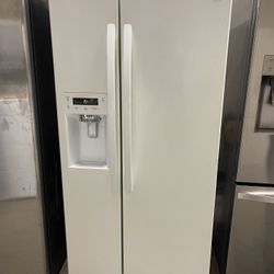 Kenmore White 33w Refrigerator Side By Side 