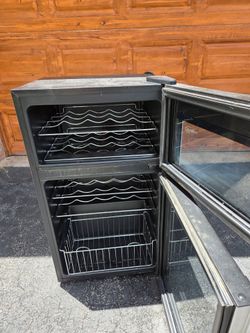 Premium wine refrigerator